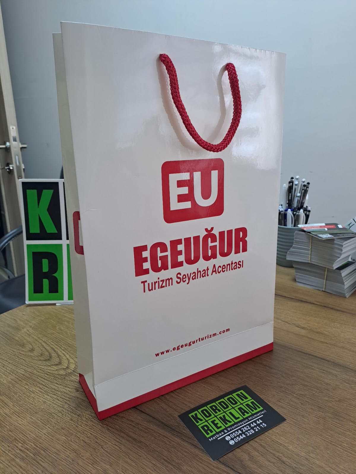 Baskılı Karton Çanta - 23